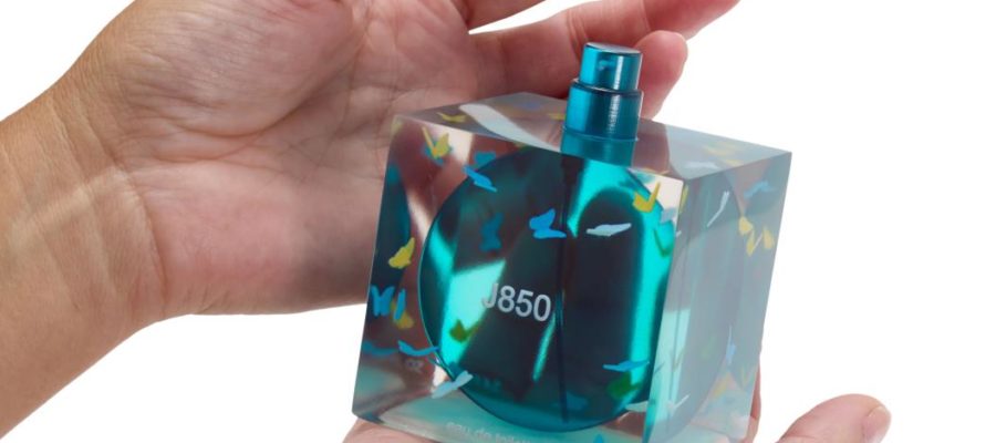 Stratasys J850 3D printer perfume bottle example