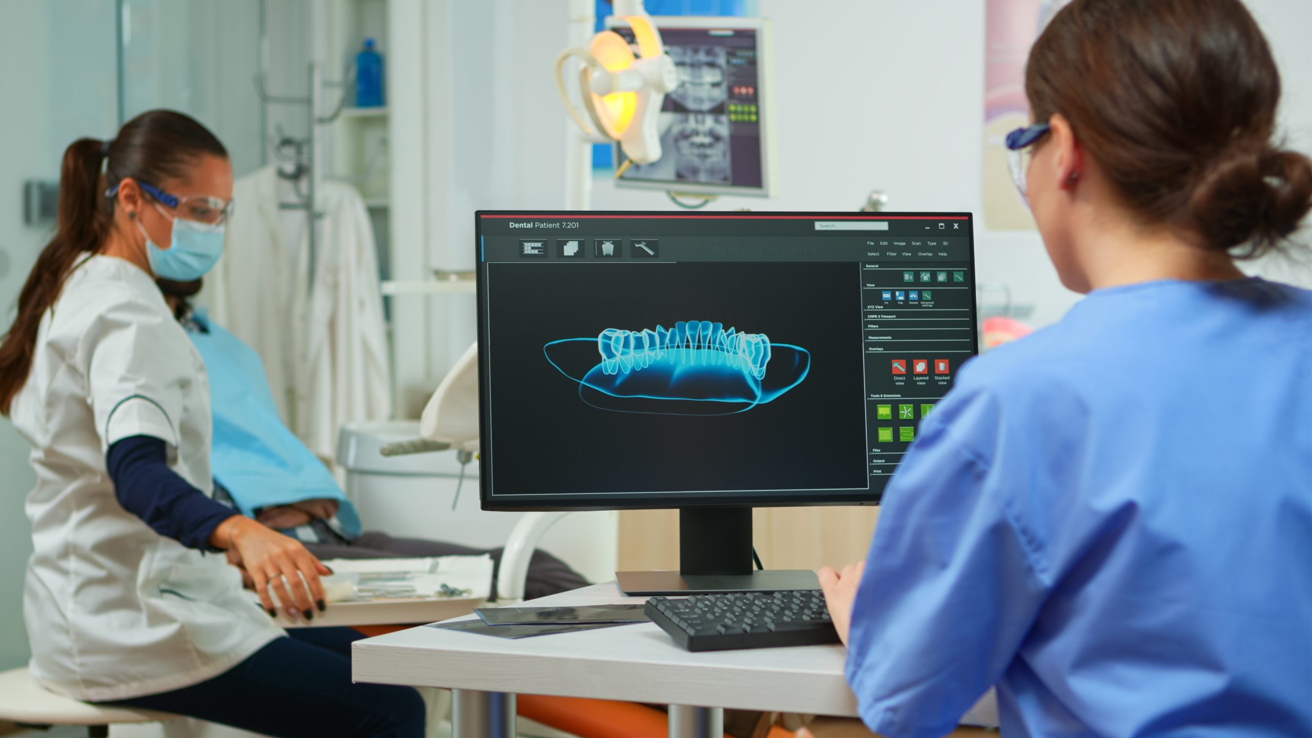 Software that Helps You Transition to Digital Dentistry